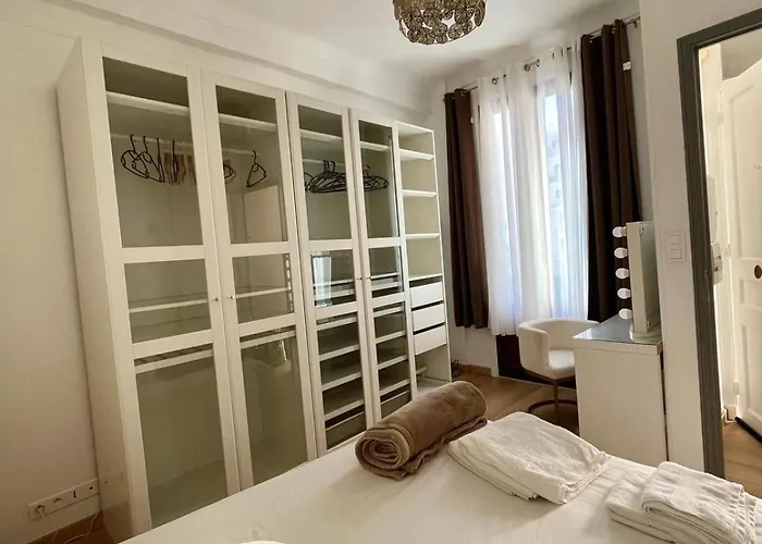 - T3 Renove De 50 M2 Classe 2 Etoiles Nice