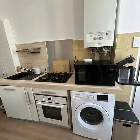 - T3 Renove De 50 M2 Classe 2 Etoiles 尼斯