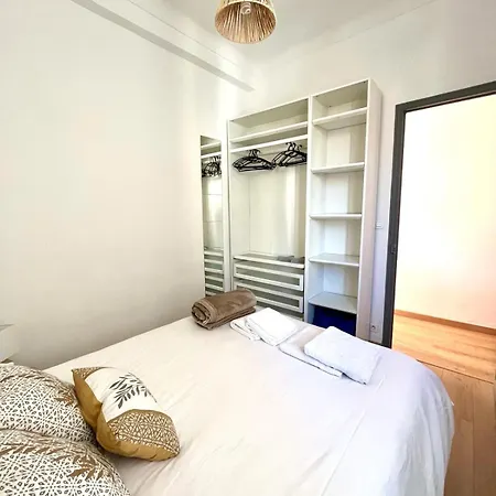 Apartament - T3 Renove De 50 M2 Classe 2 Etoiles *