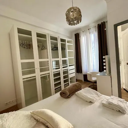 - T3 Renove De 50 M2 Classe 2 Etoiles 尼斯