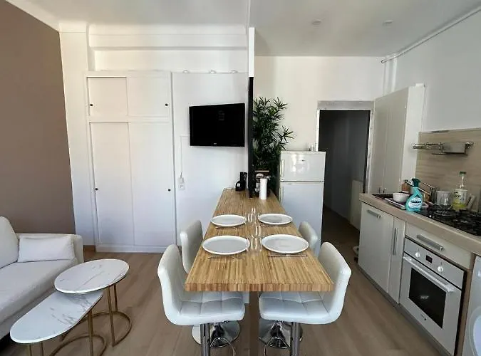 - T3 Renove De 50 M2 Classe 2 Etoiles شقة *