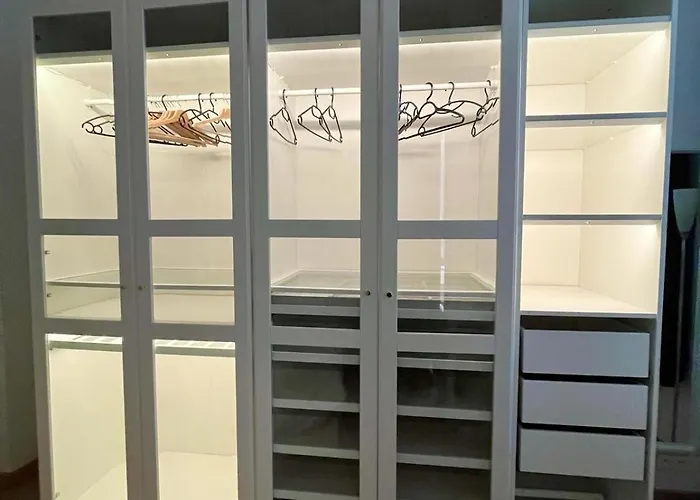 - T3 Renove De 50 M2 Classe 2 Etoiles * نيس
